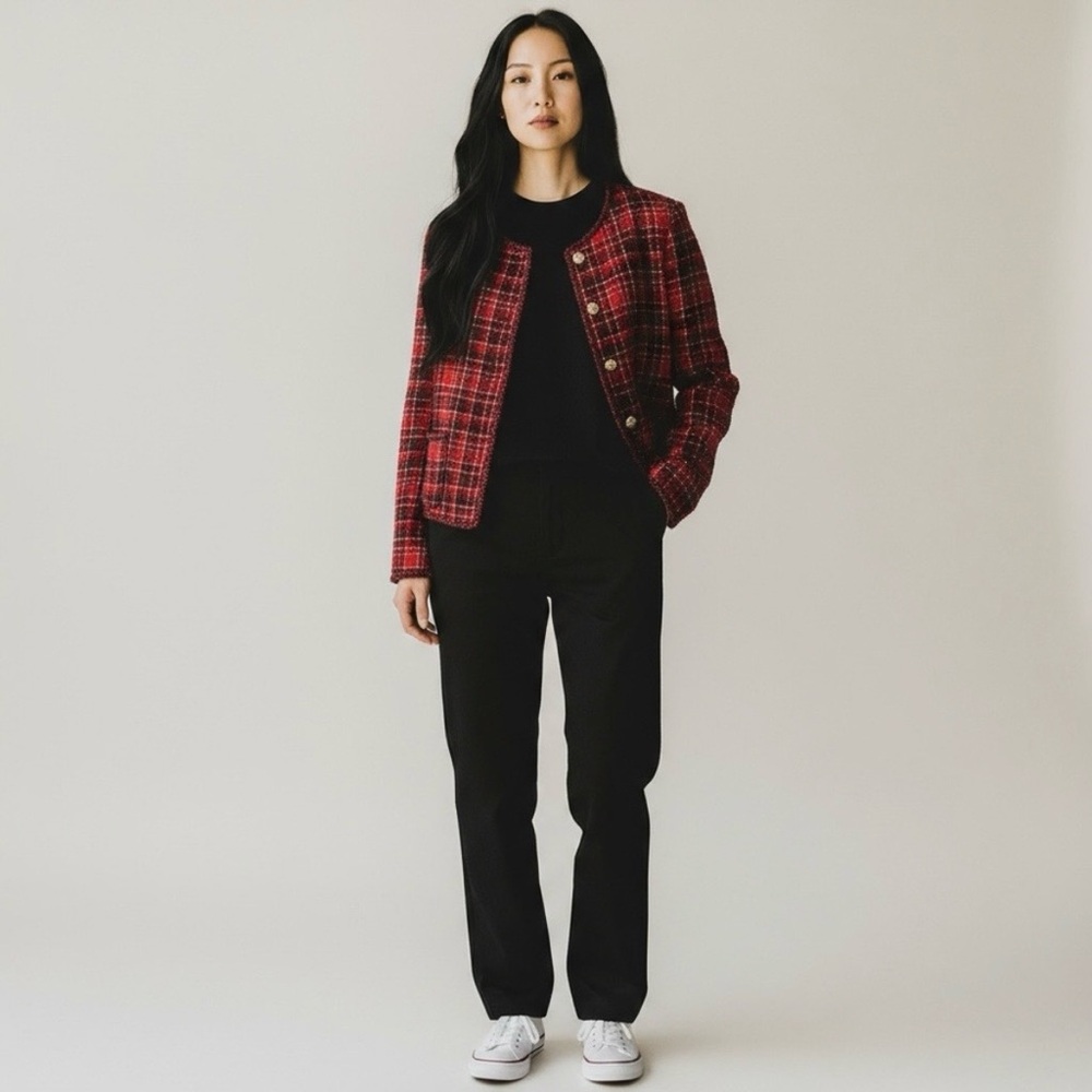 NWOT Adrianna Papell Crew Neck Tweed Jacket in Red Black sz Medium Metal Buttons